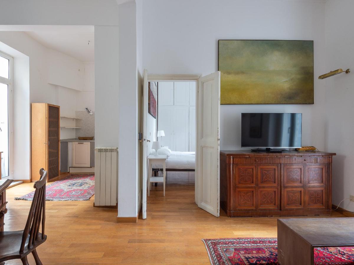 Luxury One Bedroom Fori Imperiali ローマ エクステリア 写真