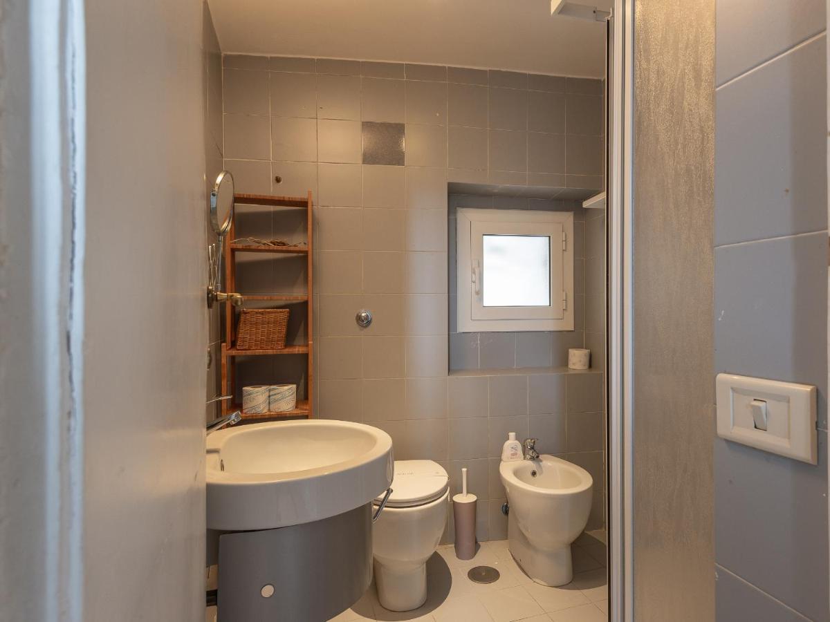 Luxury One Bedroom Fori Imperiali ローマ エクステリア 写真